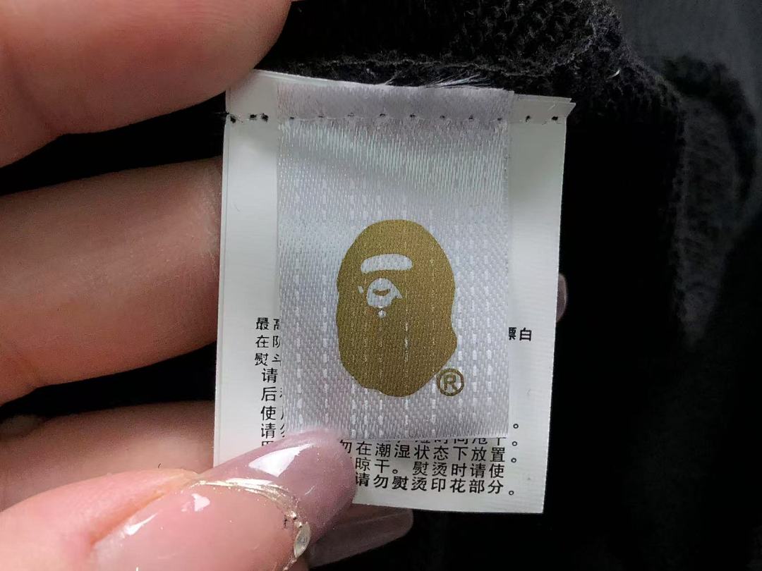 Bape 125 BAPE HOODIE 4111280217 (Im 170Cm 55Kg I Wear Size S In The Phot) - Image 24