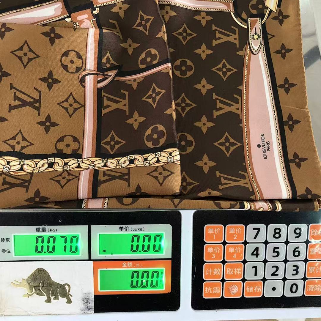 Louis Vuitton 88 L⭐ SCARF 5231989102 (Long 90CM* Wide - Image 17