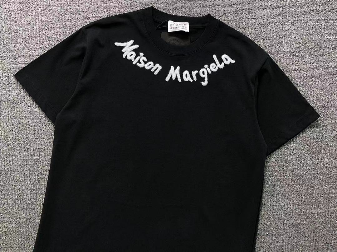 On Running 118 MAISON MARGIELA T-SHIRT 11122006137 (Im 170Cm 60Kg I Wear Size M In The Phot) - Image 11