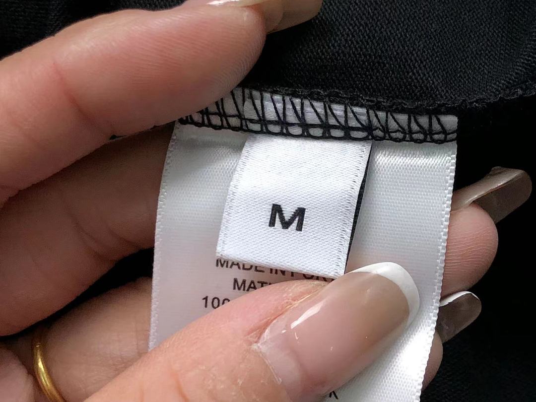 Louis Vuitton 108 L⭐ T-SHIRT 411132121 (Im 170Cm 57Kg I Wear Size M In The Phot) - Image 24