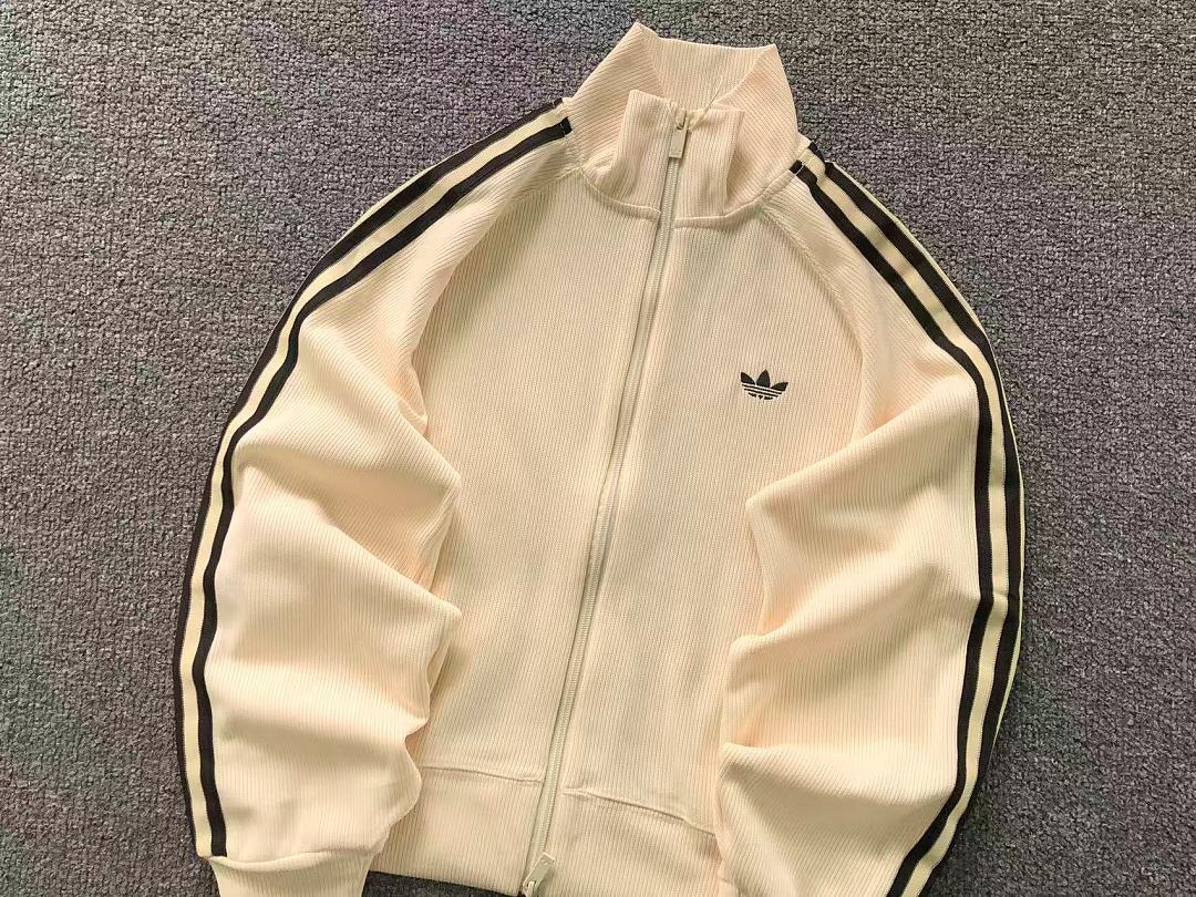 Adidas 158 A⭐I⭐AS HOODIE FEMAIE - Image 5