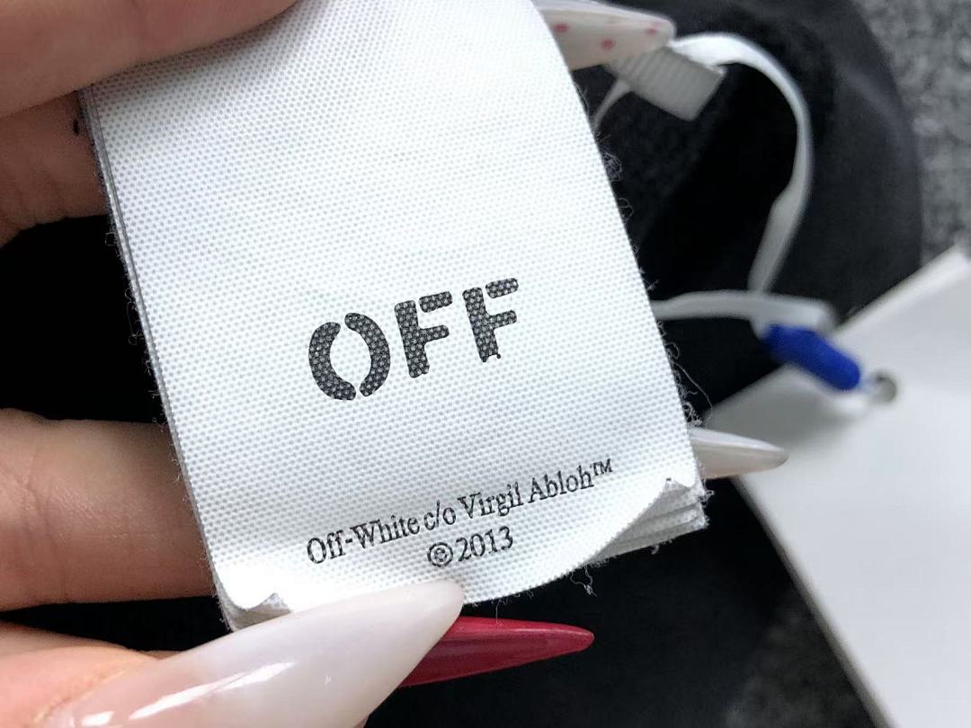 Off-White 195 OFF-WHITE HOODIE 57311219 (Im 170Cm 60Kg I Wear Size S In The Phot) - Image 18