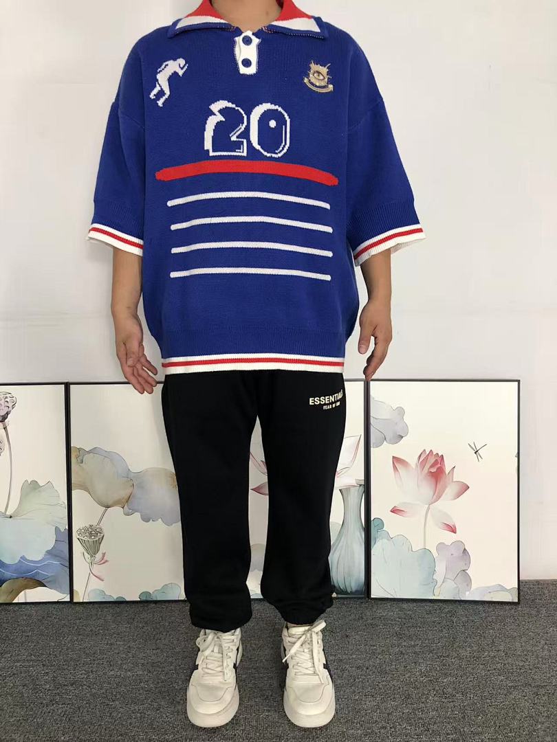 On Running 165 FASHION SWEATER 41100514146 (Im 170Cm 60Kg I Wear Size XL In The Phot) - Image 3