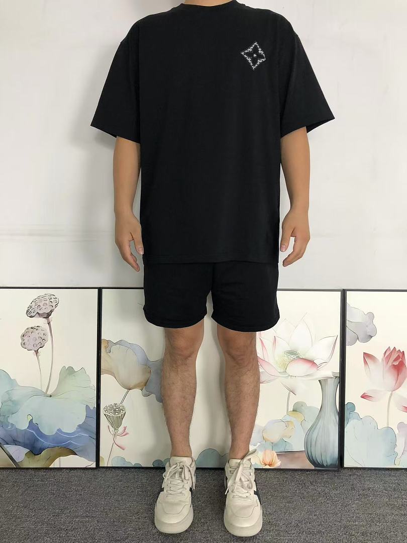 Louis Vuitton 118 L⭐ T-SHIRT 3207300220 (Im 170Cm 60Kg I Wear Size L In The Phot) - Image 3