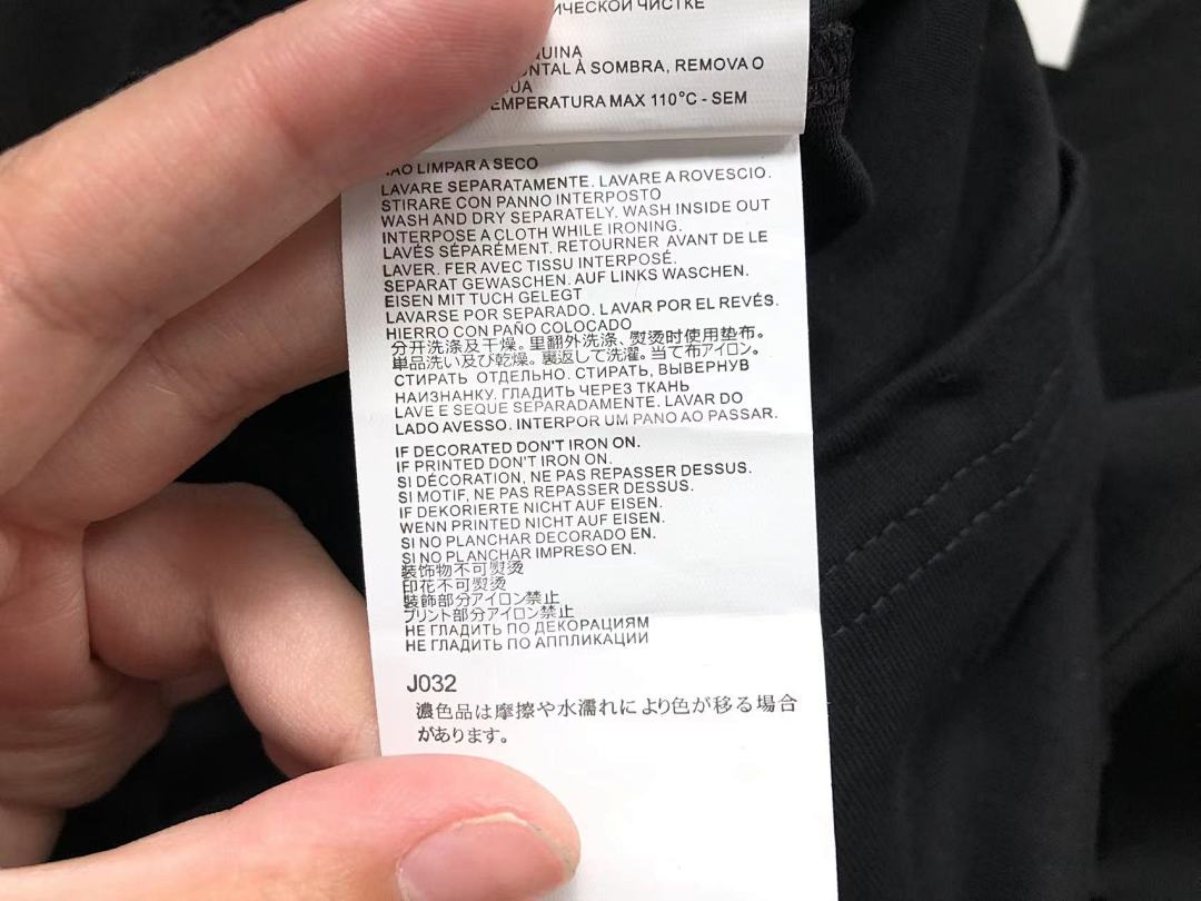 On Running 85 MAISON MARGIELA T-SHIRT 5231252162 (Im 170Cm 60Kg I Wear Size S In The Phot) - Image 24