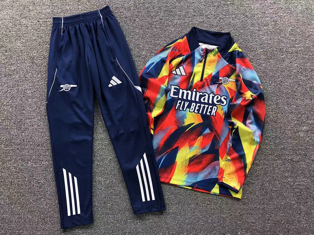 Chanel 135 FOOTBALL TROUSERS LONG SLEEVED - Image 4