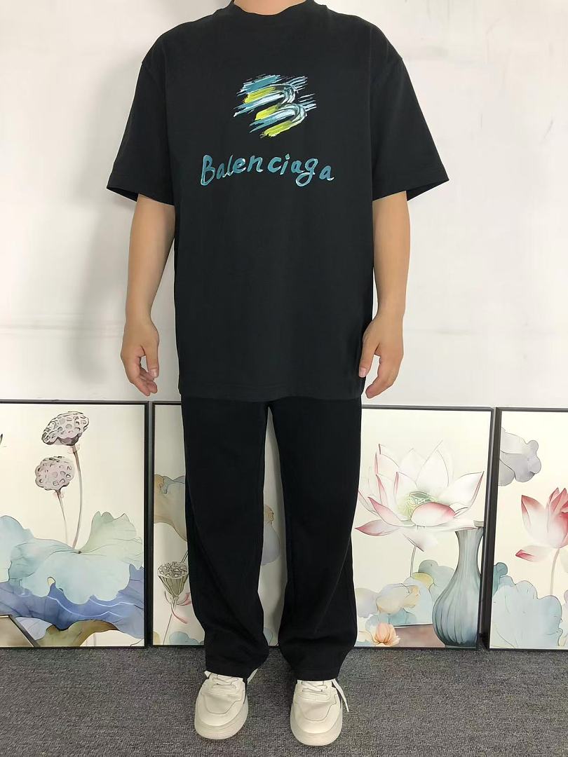 Balenciaga 115 B⭐L⭐⭐⭐IA⭐A T-SHIRT 3204181821 (Im 170Cm 60Kg I Wear Size L In The Phot) - Image 3