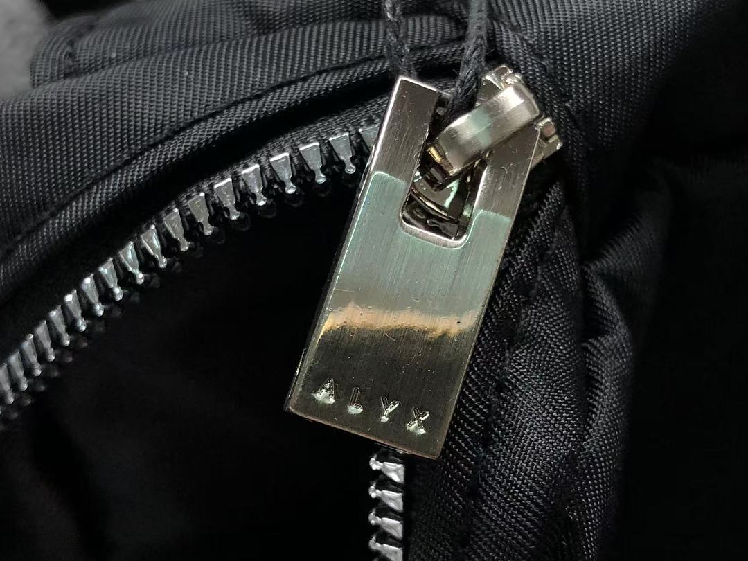 1017 Alyx 9SM 218 1017AL⭐⭐9⭐M BAG 3205150621 (Long 21CM* Wide 4CM* High 16CM) - Image 23