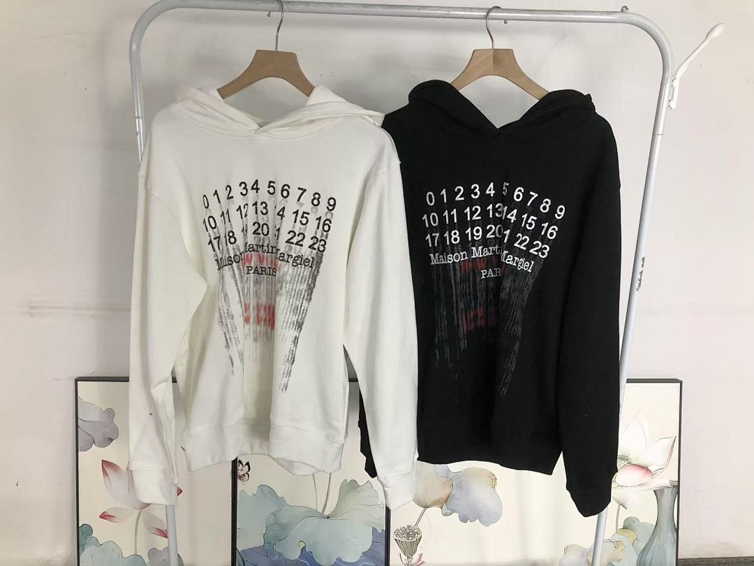 On Running 125 MAISON MARGIELA HOODIE 58261686 (Im 170Cm 60Kg I Wear Size 46 In The Phot) - Image 25