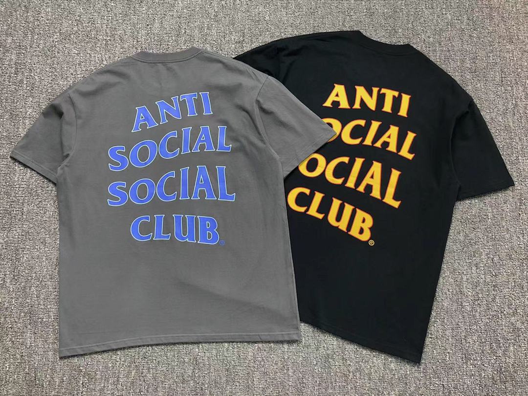 Christian Louboutin 85 ANTI SOCIAL CLUB T-SHIRT - Image 3