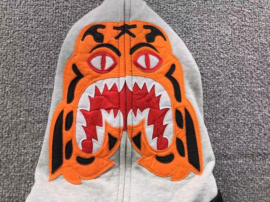 Bape 175 BAPE HOODIE 52070718158 (Im 170Cm 60Kg I Wear Size XL In The Phot) - Image 54