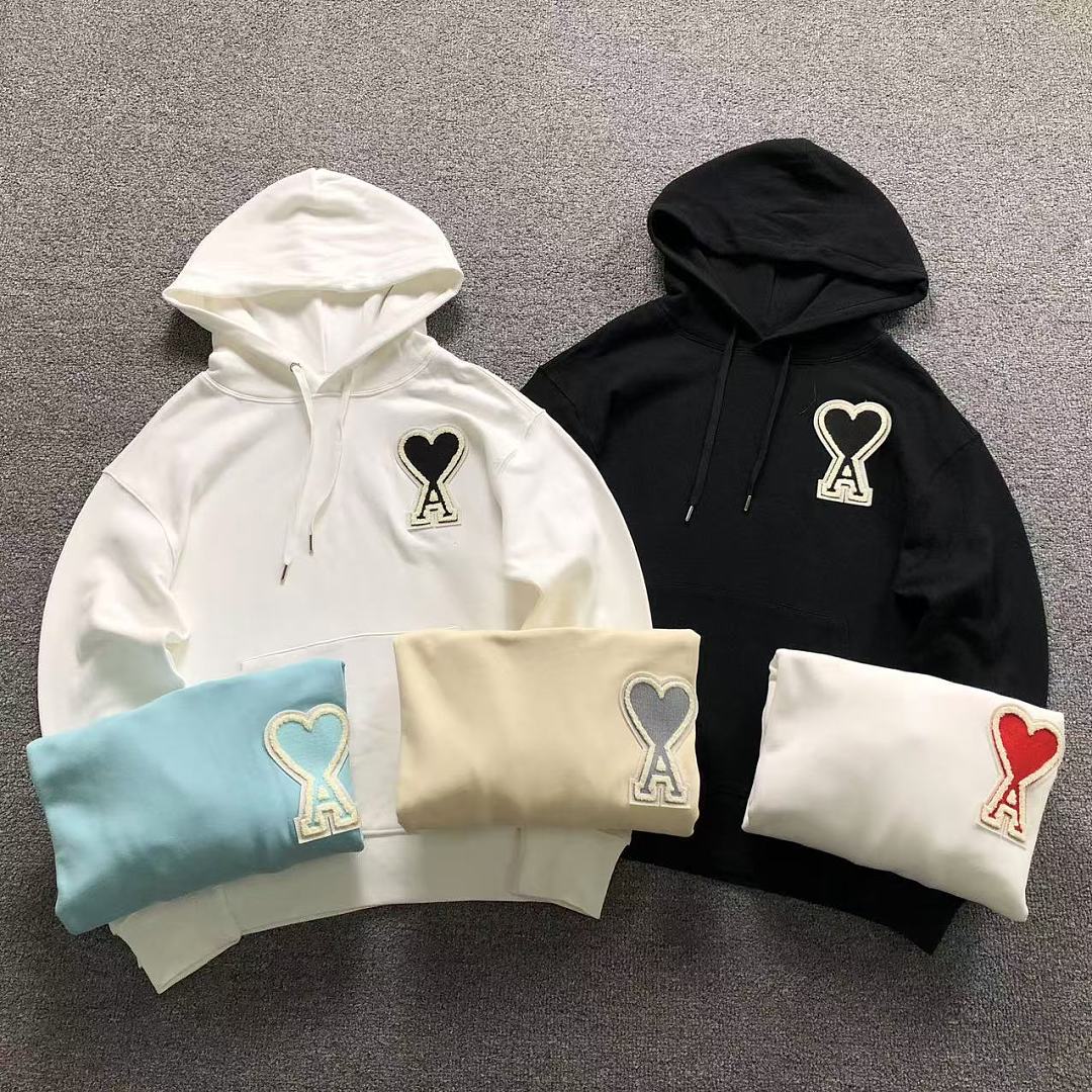 AMI 188 AMI HOODIE 304 22082706001 (Im 170Cm 60Kg I Wear Size M In The Phot)