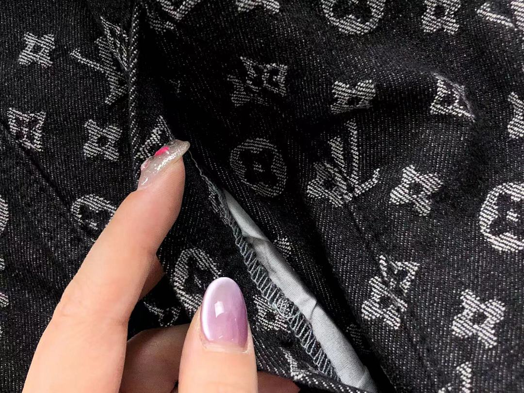 Louis Vuitton 235 L⭐ S⭐⭐R⭐⭐E - Image 16