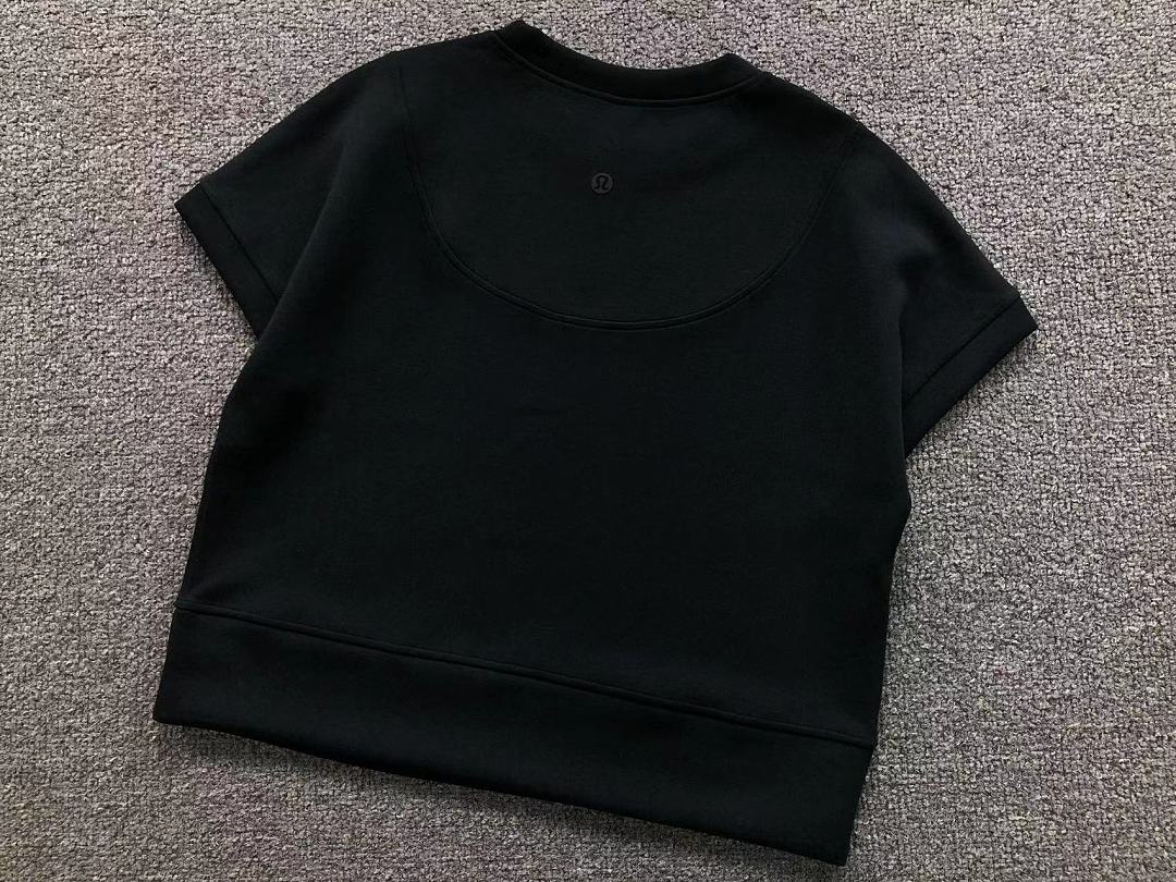 Unbranded SHORTS LULULEMON T-SHIRT FEMAIE - Image 15