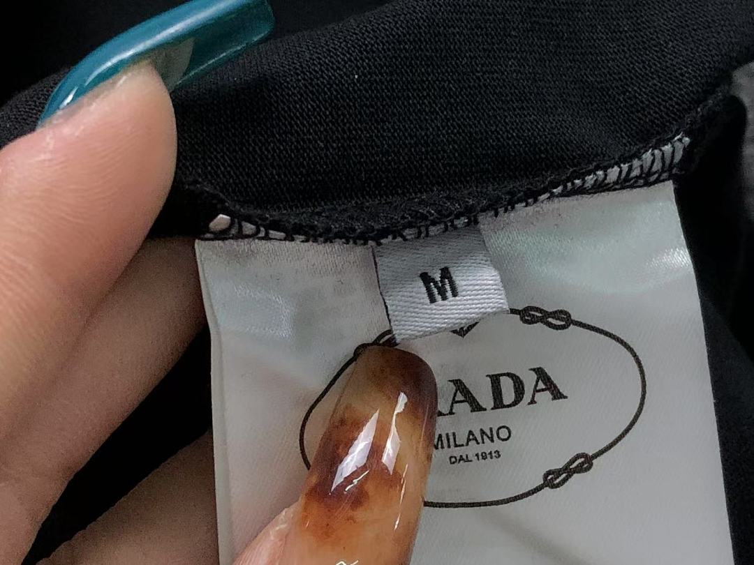 Prada 95 P⭐A⭐A T-SHIRT 3203145003 (Im 170Cm 60Kg I Wear Size M In The Phot) - Image 20