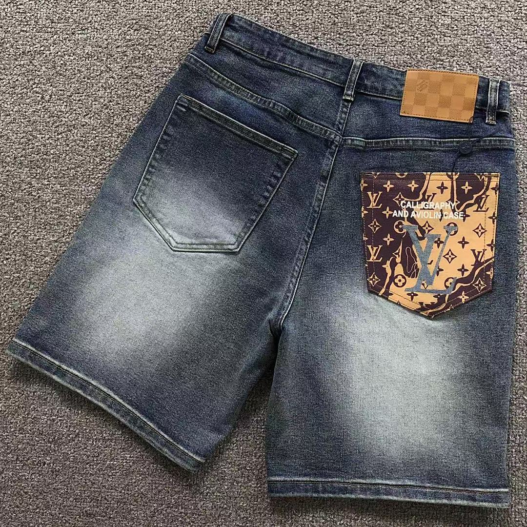 Louis Vuitton 195 L⭐ SHORTS 22061017125 (Im 170Cm 60Kg I Wear Size 31 In The Phot)