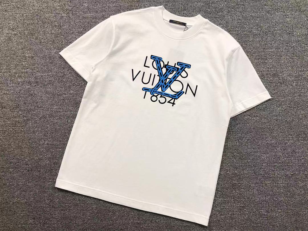 Louis Vuitton 118 L⭐ T-SHIRT 592203147 (Im 170Cm 60Kg I Wear Size M In The Phot) - Image 10