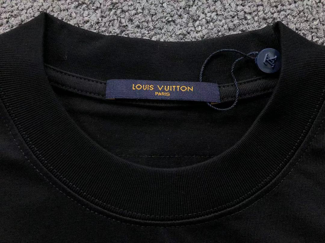 Louis Vuitton 108 L⭐ T-SHIRT 521160681 (Im 170Cm 60Kg I Wear Size S In The Phot) - Image 19