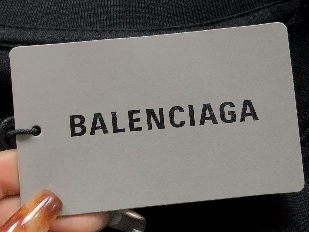 Balenciaga 98 B⭐L⭐⭐⭐IA⭐A T-SHIRT 3203070103 (Im 170Cm 60Kg I Wear Size M In The Phot) - Image 24