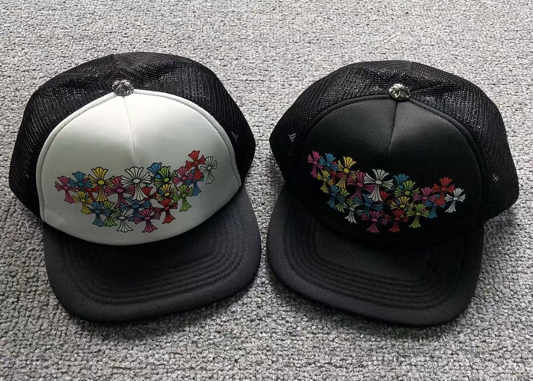 Comme des Garcons 72 C⭐⭐OME HE⭐⭐TS - Image 2
