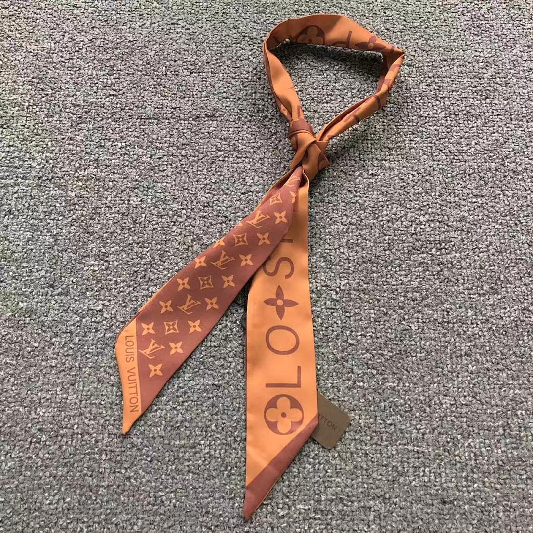 Louis Vuitton Louis Vuitton 68 L⭐ SCARF 5220733102 (Long 180CM* Wide 6CM*), photo 1
