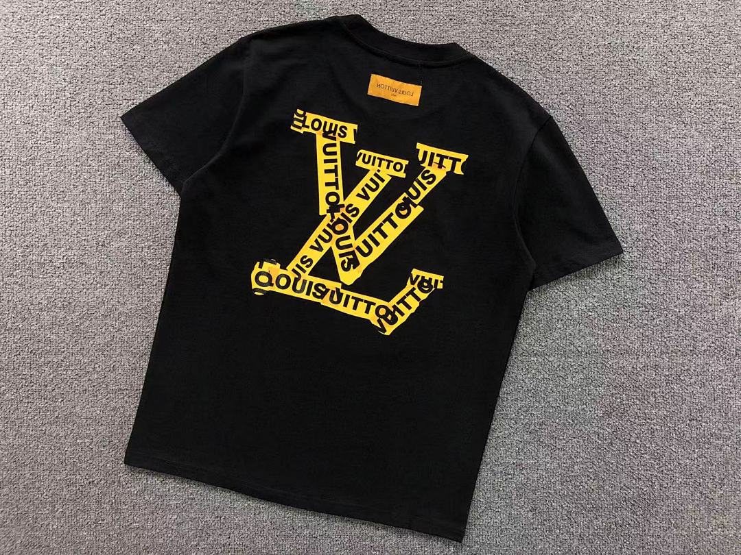 Louis Vuitton 115 L⭐ T-SHIRT 1106133260 (Im 170Cm 60Kg I Wear Size S In The Phot) - Image 7