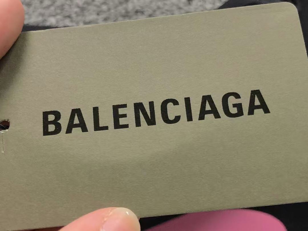 Balenciaga 118 B⭐L⭐⭐⭐IA⭐A T-SHIRT 125131760 (Im 170Cm 60Kg I Wear Size S In The Phot) - Image 21