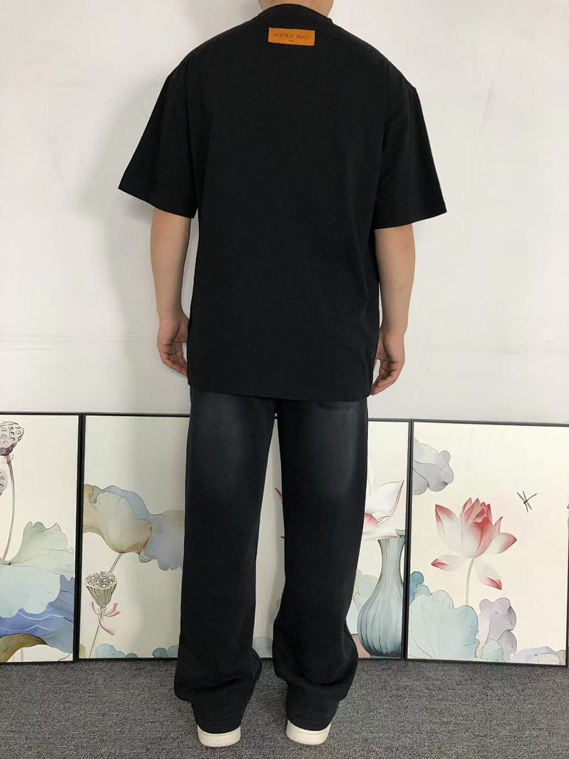 Louis Vuitton 115 L⭐ T-SHIRT 520122020 (Im 170Cm 60Kg I Wear Size L In The Phot) - Image 4