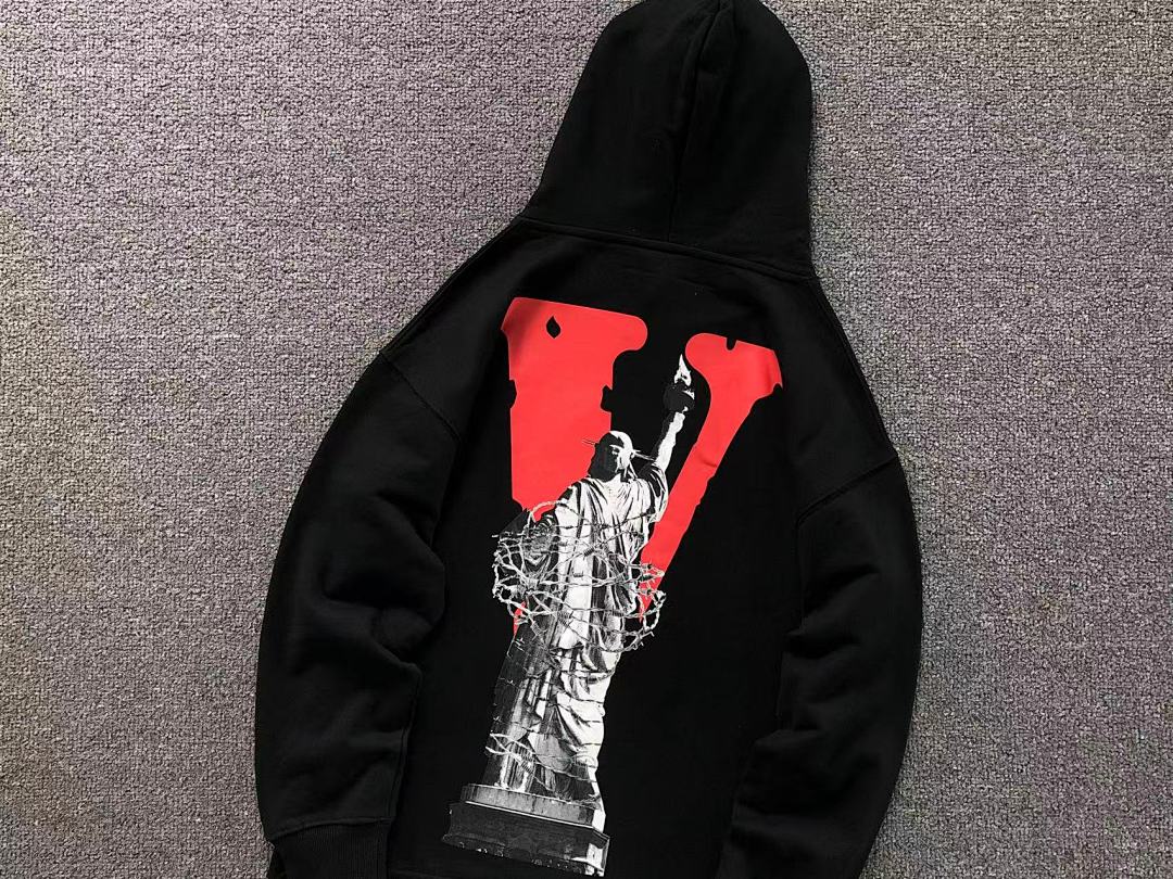 On Running 118 VLONE HOODIE 510119491 (Im 170Cm 60Kg I Wear Size S In The Phot) - Image 17
