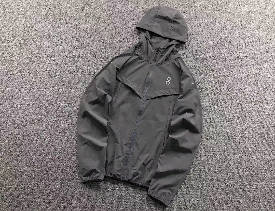 On Running 218 ON JACKET - Image 9