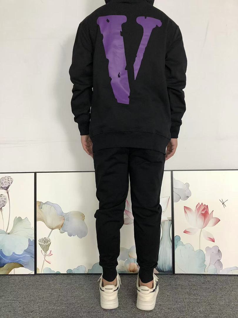 On Running 118 VLONE HOODIE 510115391 (Im 170Cm 60Kg I Wear Size S In The Phot) - Image 4