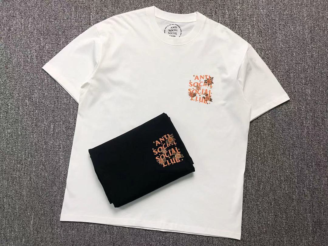 Christian Louboutin 85 ANTI SOCIAL CLUB T-SHIRT - Image 5