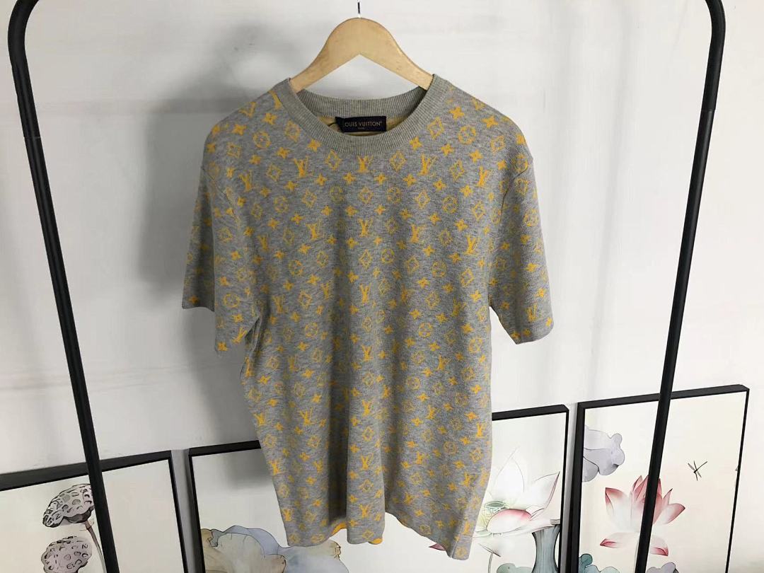 Louis Vuitton 178 L⭐ T-SHIRT SWEATER 2201235721 (Im 170Cm 60Kg I Wear Size M In The Phot) - Image 17