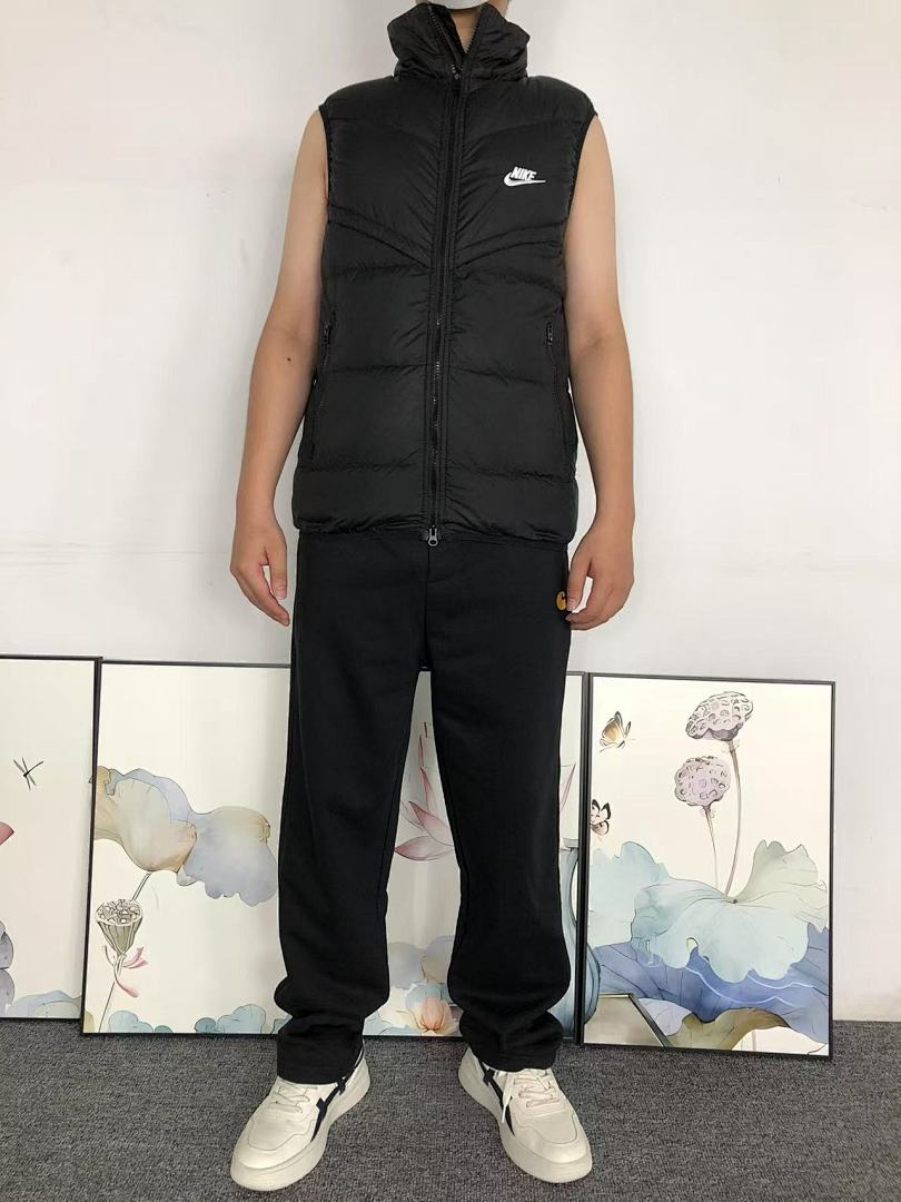 Nike 335 N⭐K⭐ DOWN JACKETS VEST 57190719 (Im 170Cm 60Kg I Wear Size M In The Phot) - Image 3