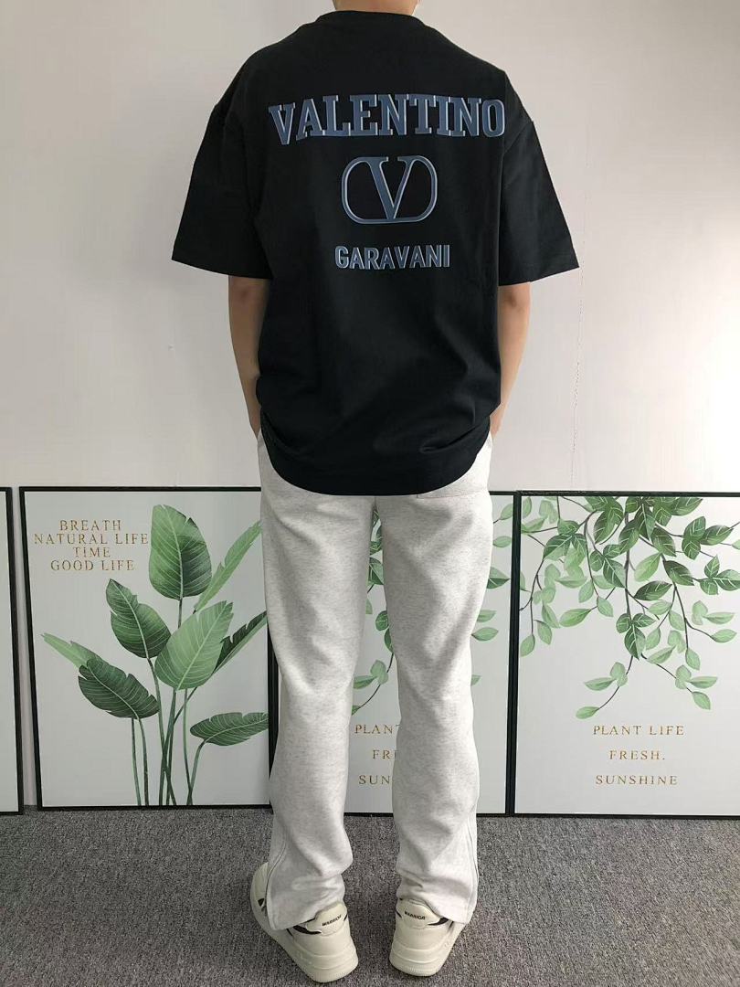 Valentino 115 VALENTINO T-SHIRT 412144621 (Im 170Cm 57Kg I Wear Size L In The Phot) - Image 4