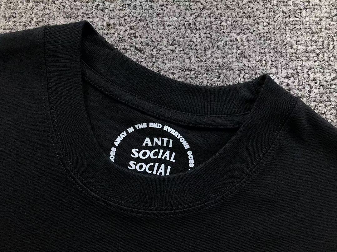 Christian Louboutin 85 ANTI SOCIAL CLUB T-SHIRT - Image 17