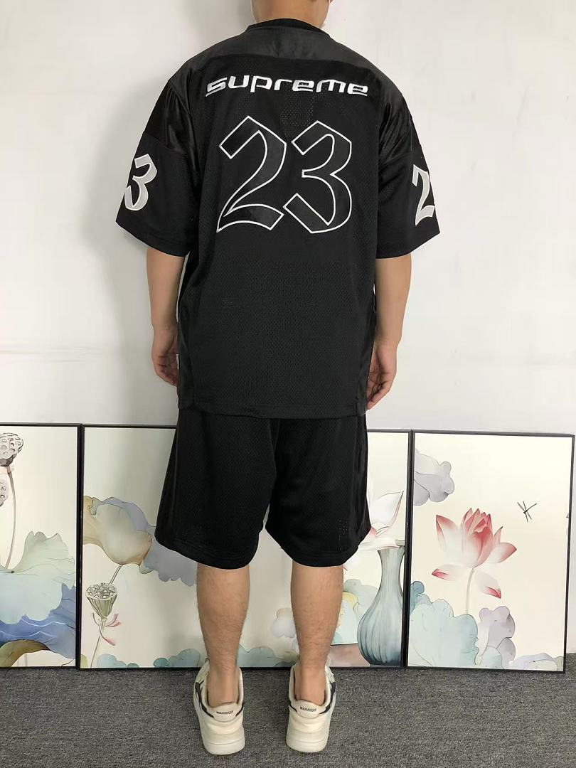 Supreme SHORTS S⭐⭐R⭐⭐E T-SHIRT 1272101159 (Im 170Cm 60Kg I Wear Size M In The Phot) - Image 5