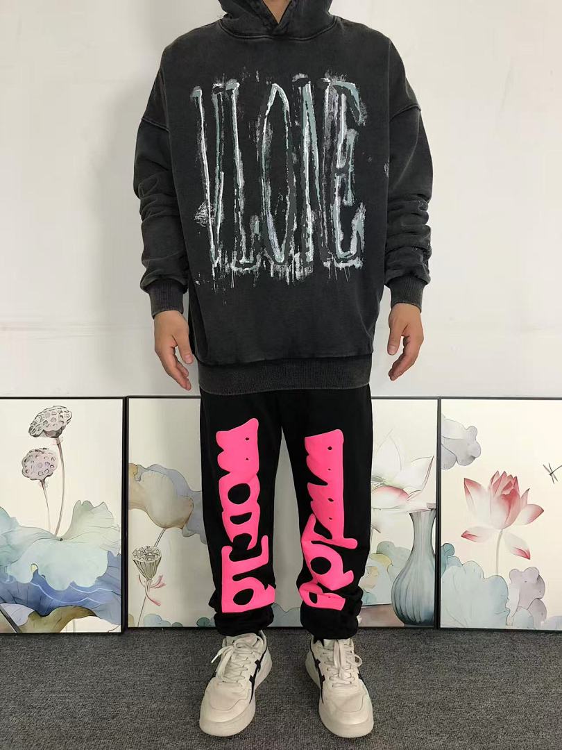 On Running 135 VLONE HOODIE 512170991 (Im 170Cm 60Kg I Wear Size S In The Phot) - Image 3