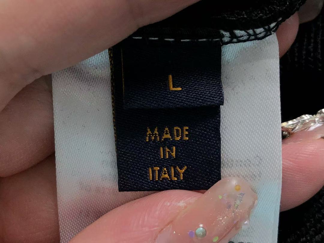 Louis Vuitton 155 L⭐ HOODIE 311040760 (Im 170Cm 55Kg I Wear Size L In The Phot) - Image 26