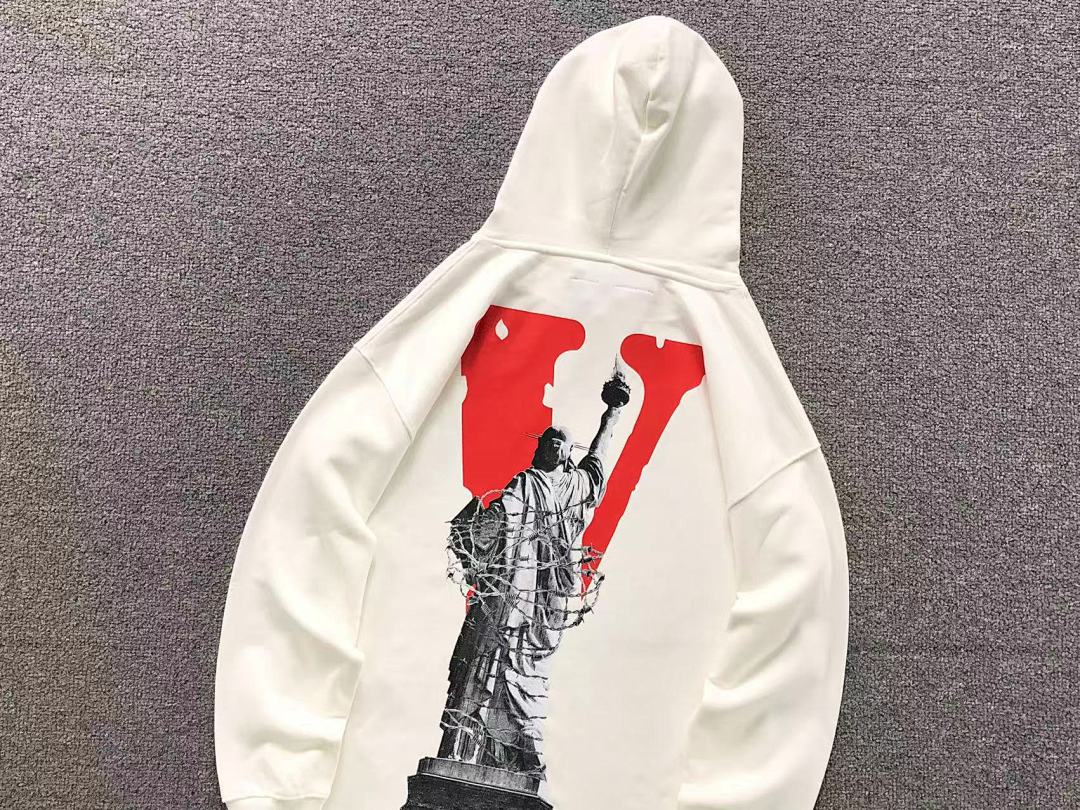 On Running 118 VLONE HOODIE 510119491 (Im 170Cm 60Kg I Wear Size S In The Phot) - Image 20
