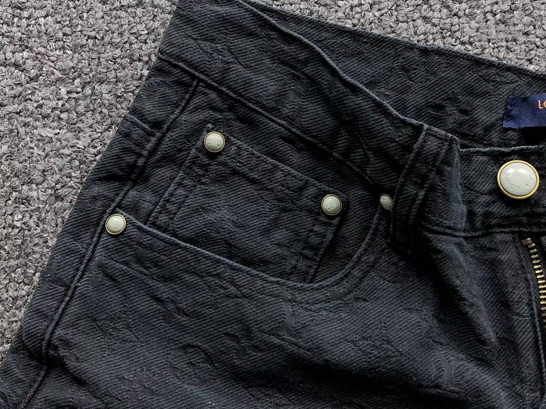 Louis Vuitton 215 L⭐ TROUSERS 504101917 (Im 170Cm 60Kg I Wear Size M In The Phot) - Image 17