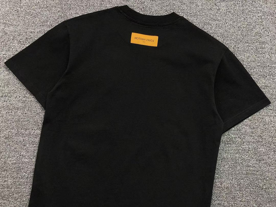 Louis Vuitton 128 L⭐ T-SHIRT 411187121 (Im 170Cm 57Kg I Wear Size M In The Phot) - Image 16