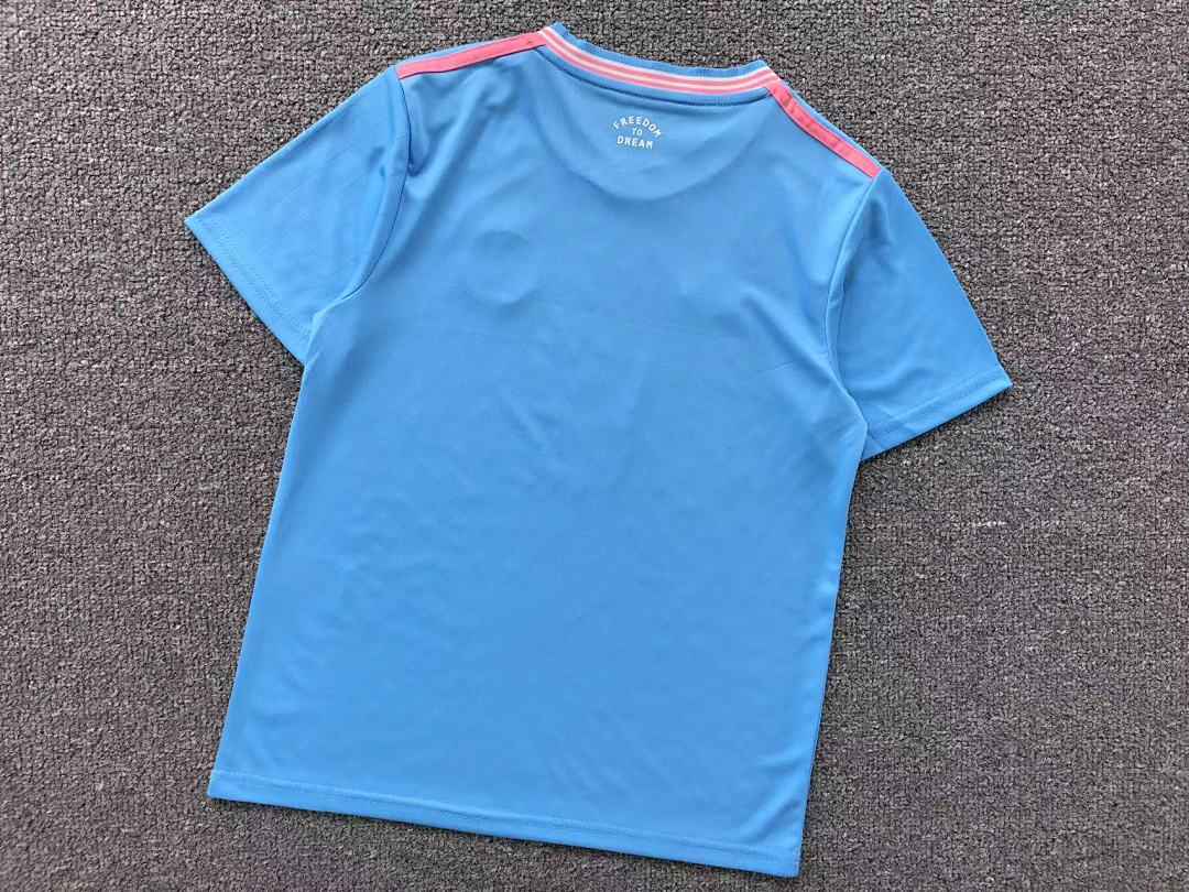 Unbranded 69 FOOTBALL T-SHIRT - Image 13