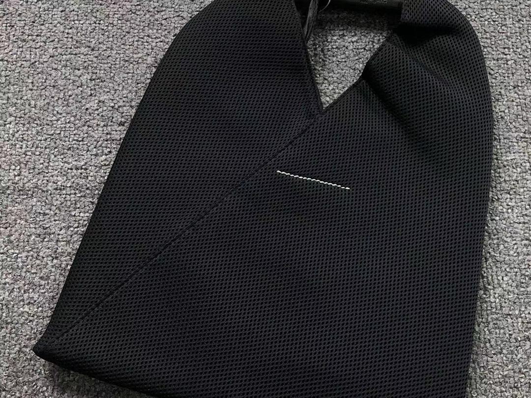 Unbranded 318 MAISON MARGIELA BAG 219225101 (Long 31CM* High 40CM) - Image 4