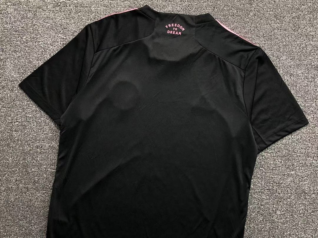 Unbranded 68 FOOTBALL T-SHIRT - Image 11