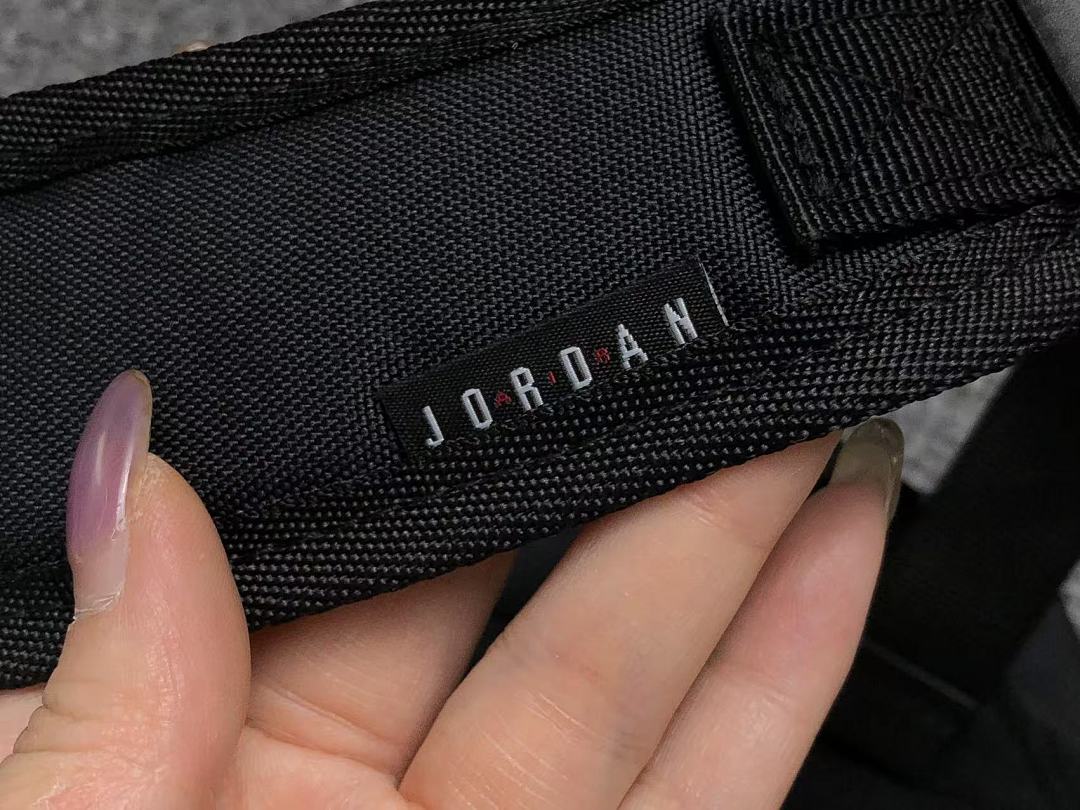 Air Jordan 98 A⭐R J⭐R⭐AN BAG 111192466 (Long 24CM* Wide 12CM* High 34CM) - Image 24