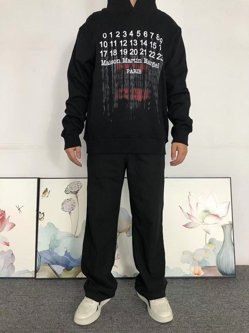 On Running 125 MAISON MARGIELA HOODIE 58261686 (Im 170Cm 60Kg I Wear Size 46 In The Phot) - Image 3