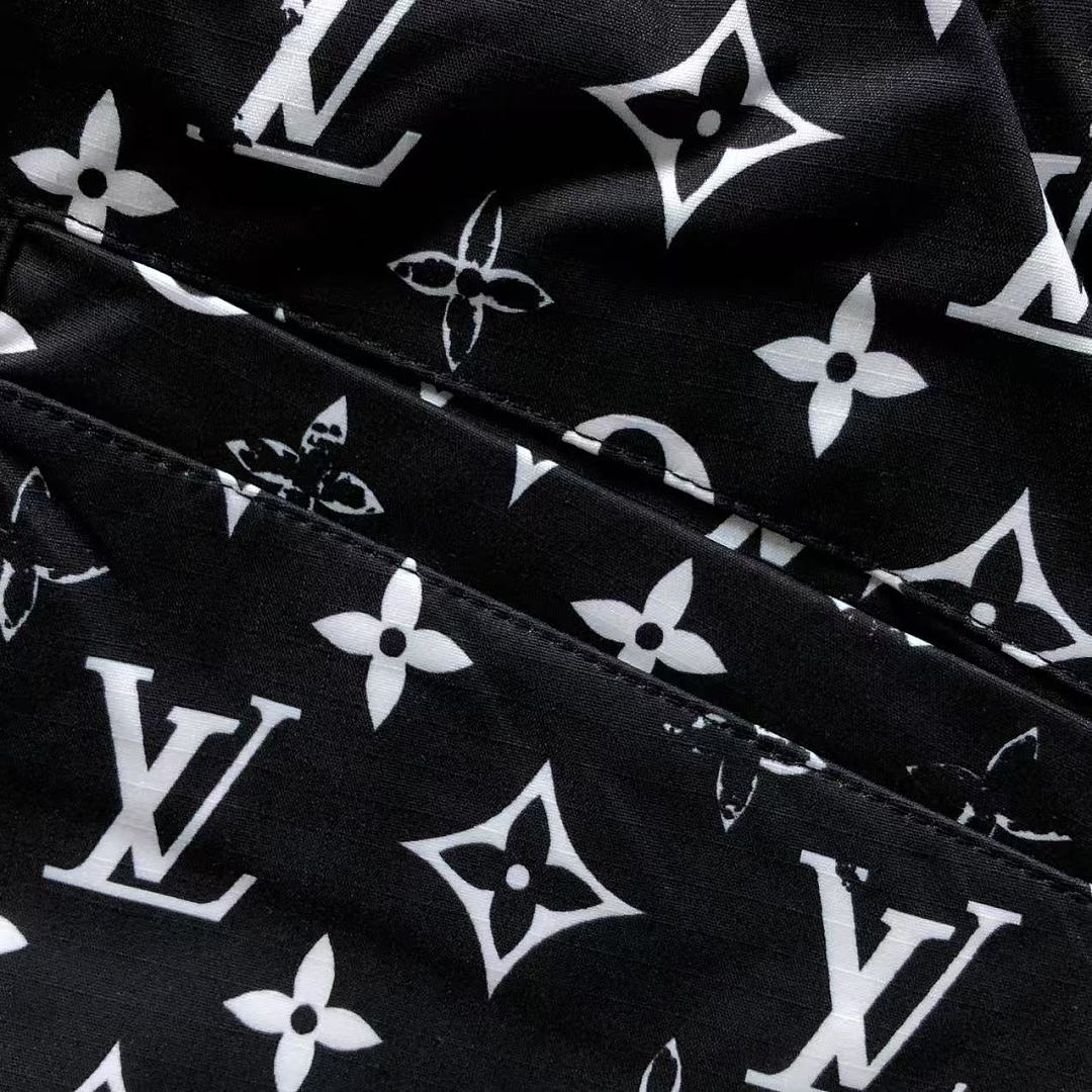 Louis Vuitton 158 L⭐ TROUSERS 52070103147 (Im 170Cm 60Kg I Wear Size M In The Phot) - Image 10