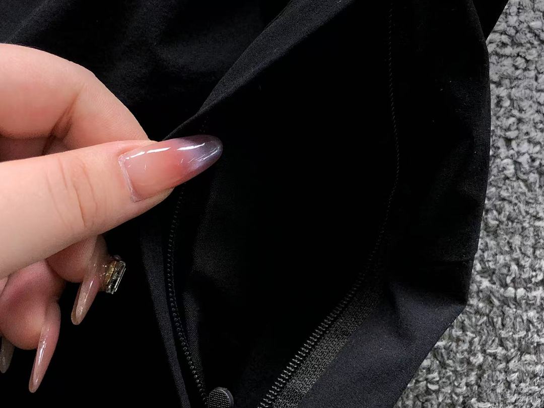 On Running 218 ON JACKET - Image 40