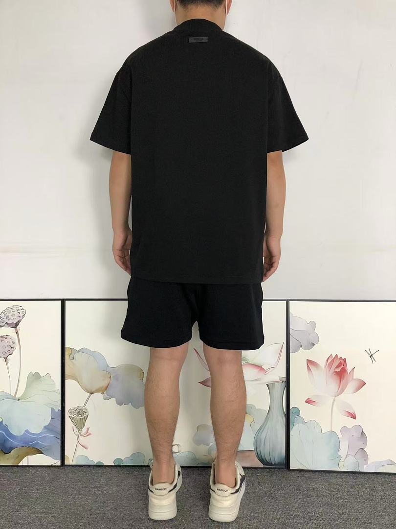 Fear of God 85 FOG T-SHIRT 12630151 (Im 170Cm 60Kg I Wear Size M In The Phot) - Image 4